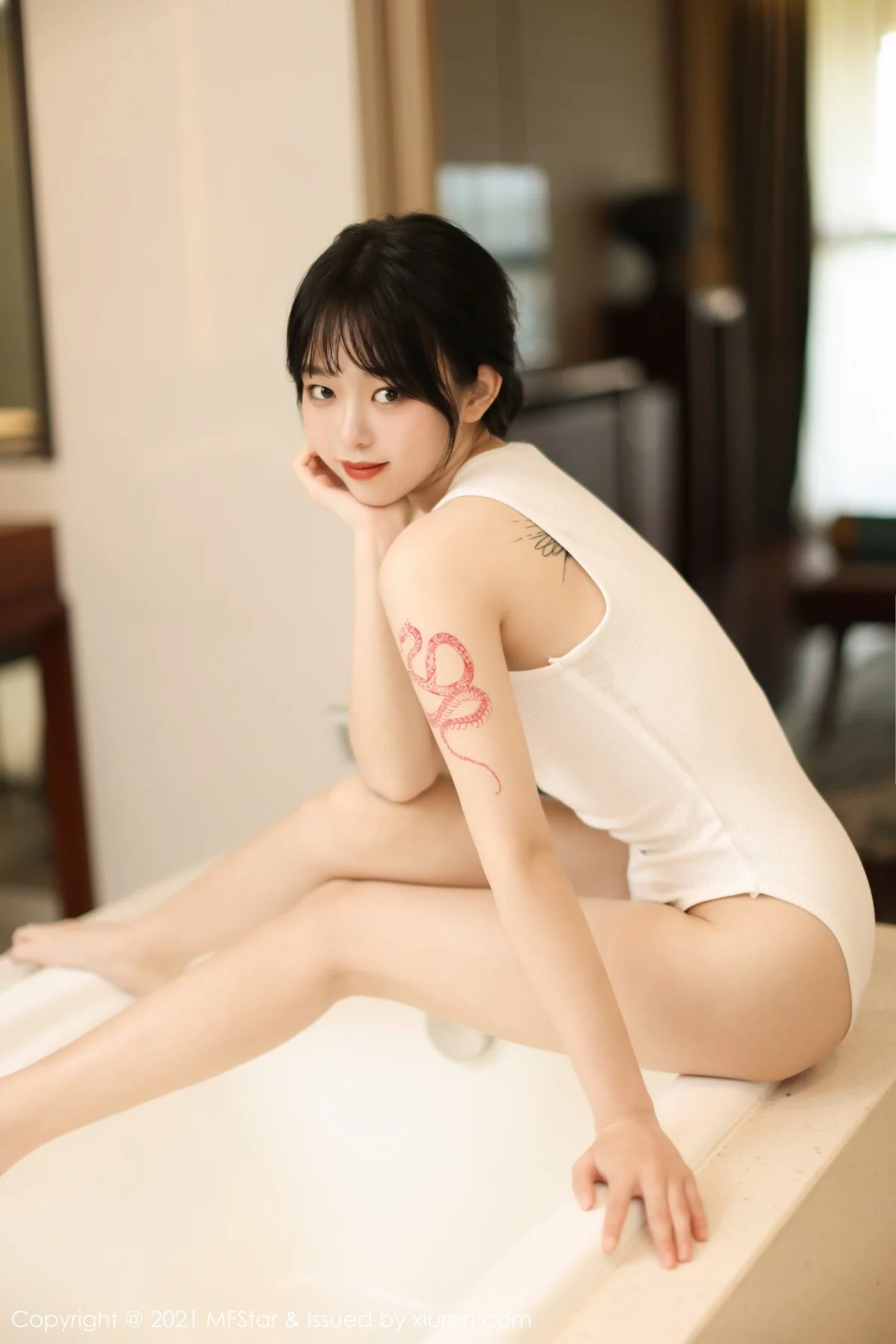Xrmnw.Vip_奶瓶子_写真