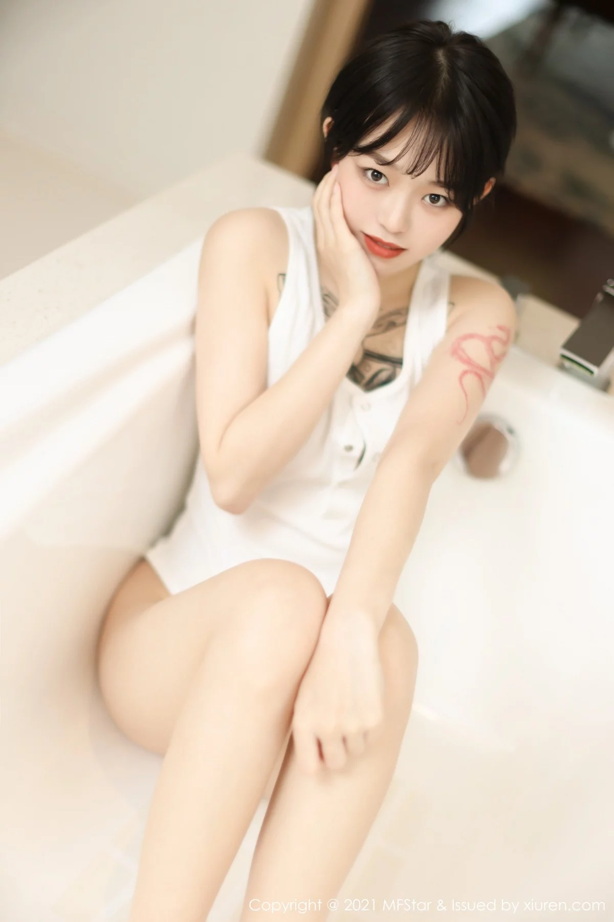 Xrmnw.Vip_奶瓶子_写真