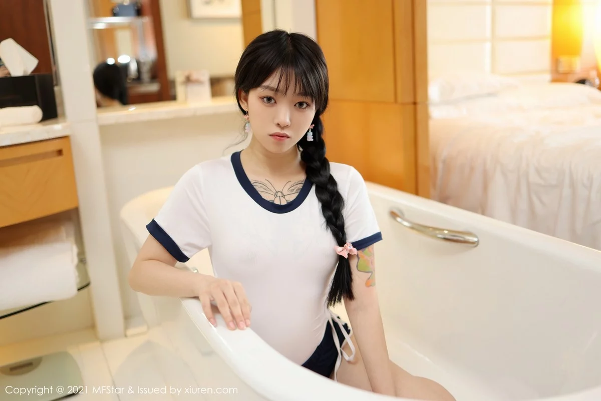 Xrmnw.Vip_奶瓶子_写真