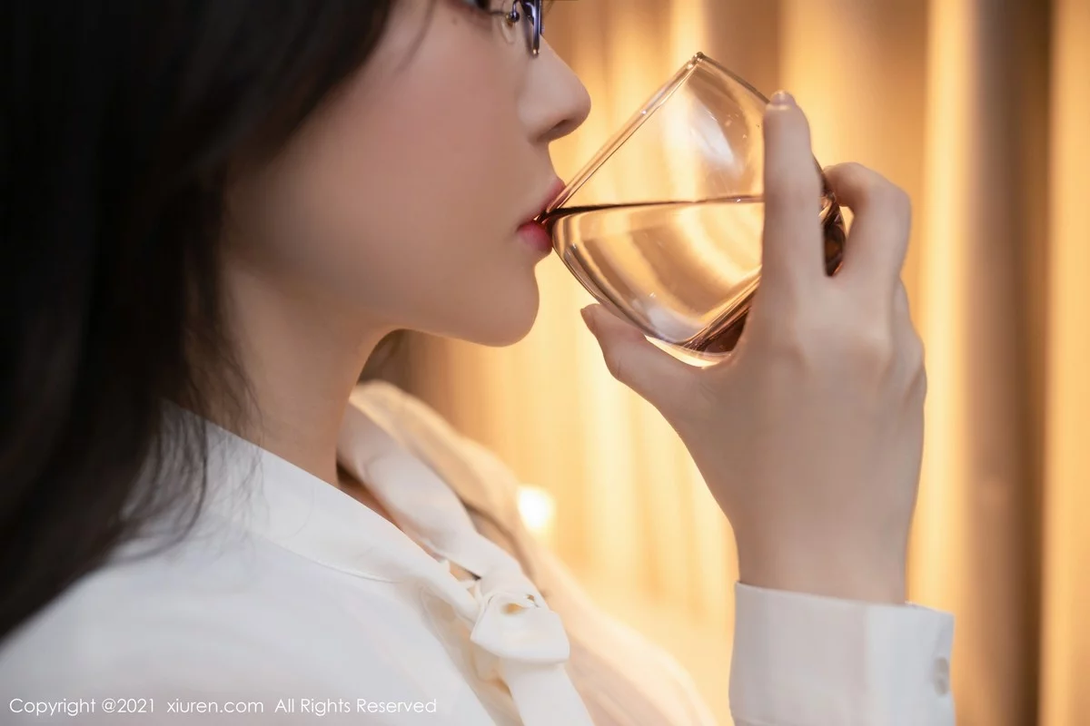 Xrmnw.Vip_鱼子酱_写真