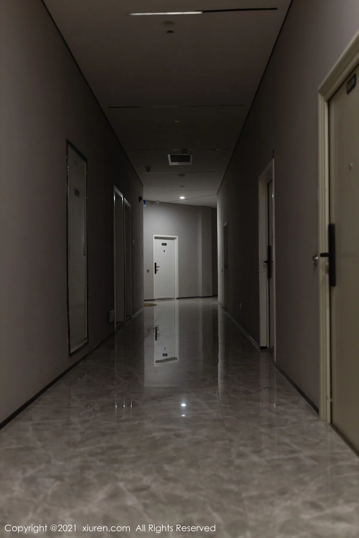 Xrmnw.Vip_鱼子酱_写真