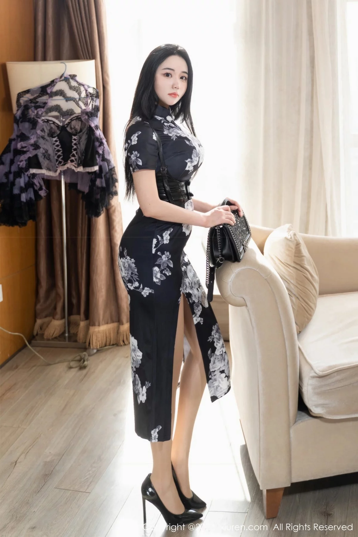 Xrmnw.Vip_汐汐爱吃草莓_写真