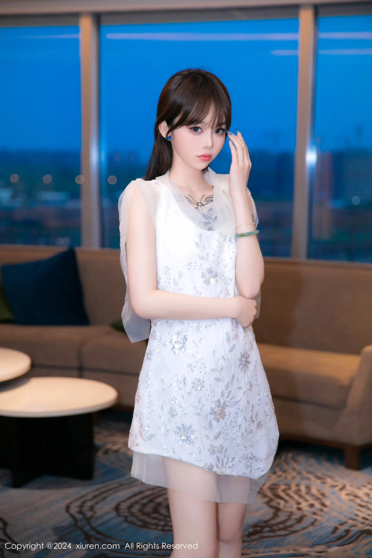Xrmnw.Vip_奶瓶_写真