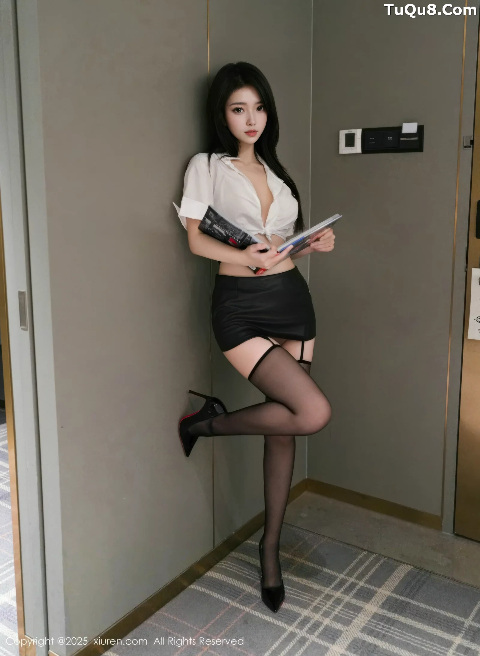 Xrmnw.Vip_烧烧小桃_写真