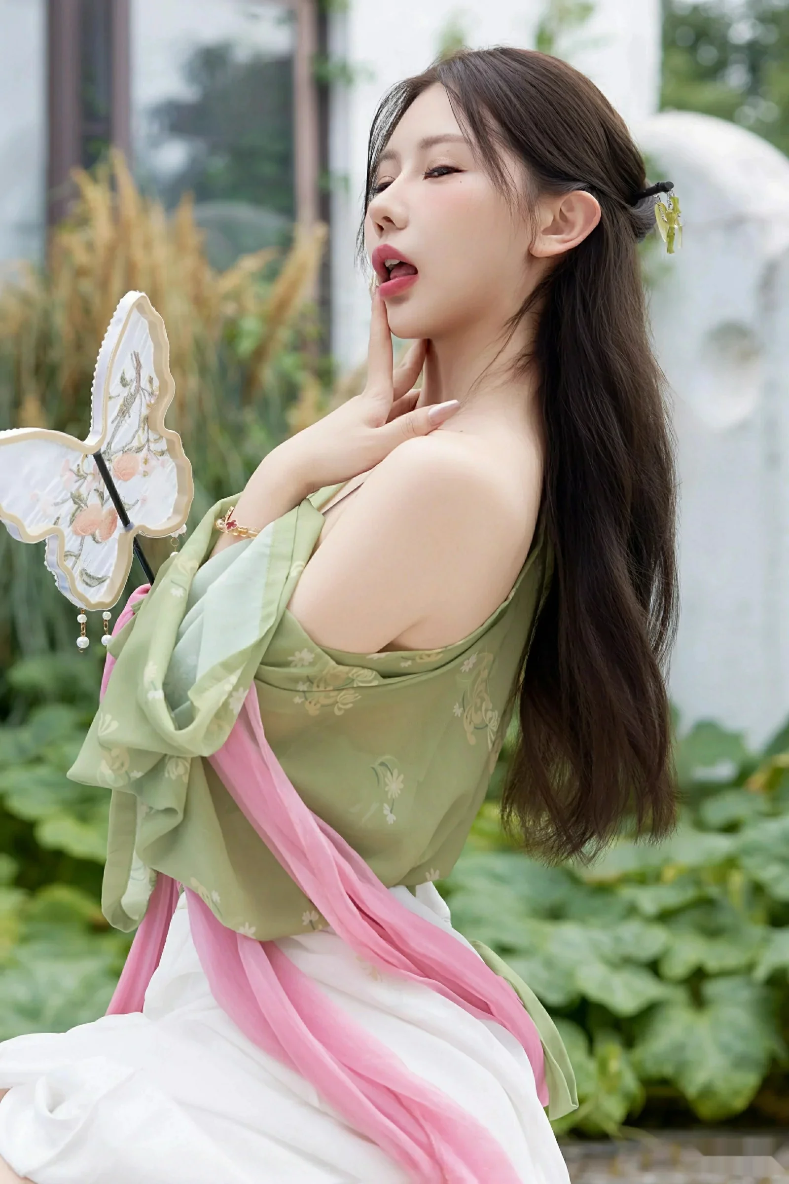 Xrmnw.Vip_尹甜甜_合集 Xrmnw.Vip_尹甜甜_写真